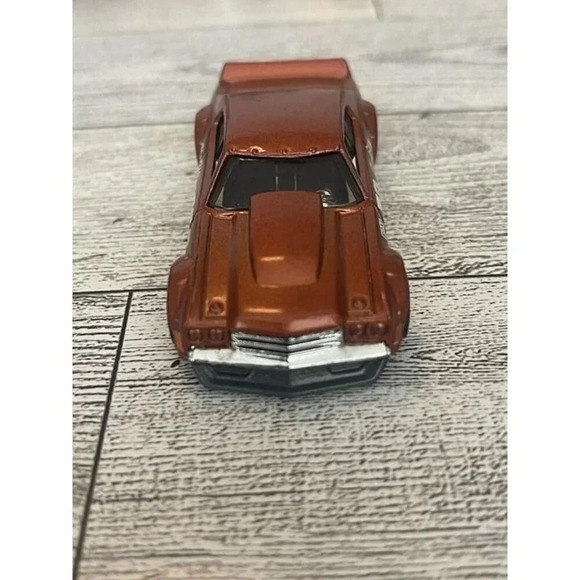 2019 Hot Wheels Nightburnerz '70 Chevy Chevelle - Picture 2 of 9